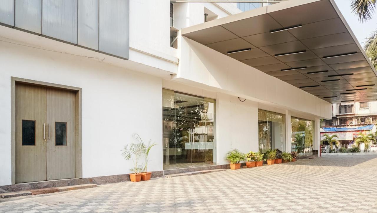 The Altruist Business Hotel Navi Mumbai-1 Exterior photo