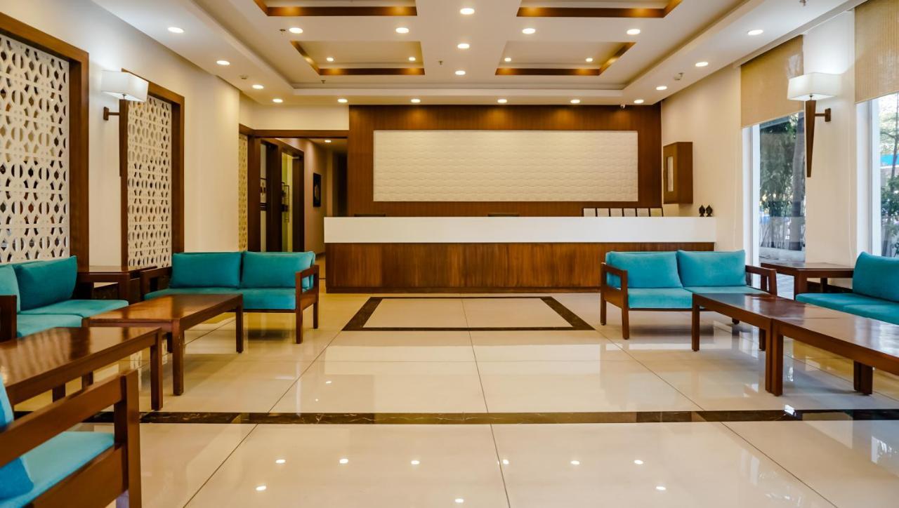 The Altruist Business Hotel Navi Mumbai-1 Exterior photo